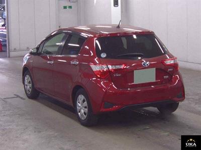 2017 Toyota Vitz - Thumbnail