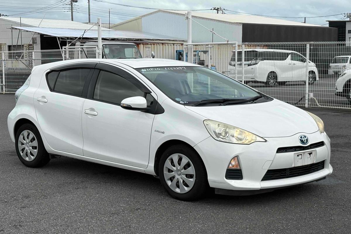 2013 Toyota Aqua