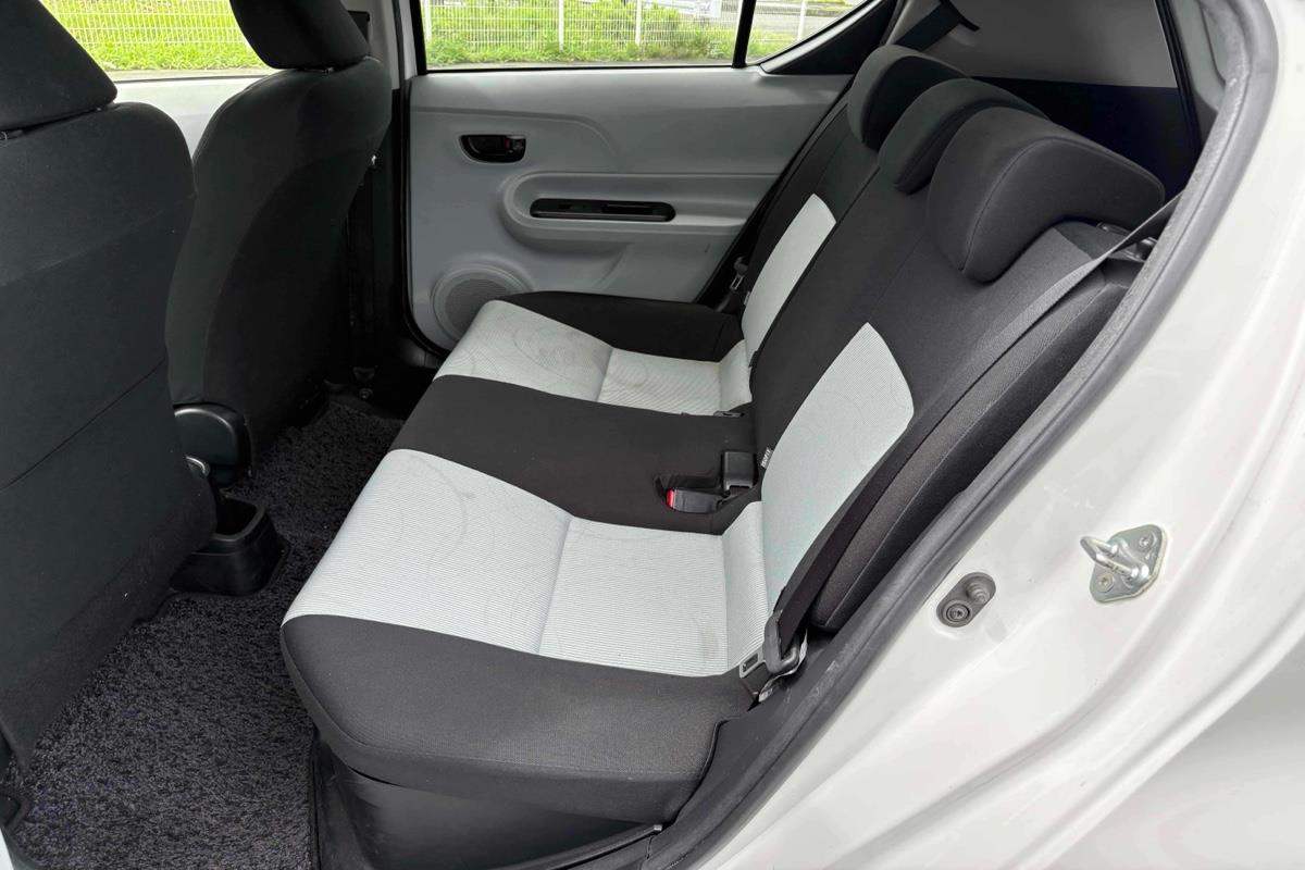 2013 Toyota Aqua