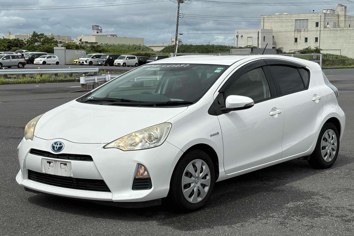 2013 Toyota Aqua