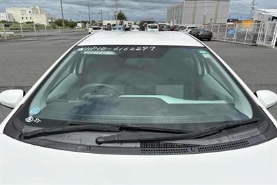 2013 Toyota Aqua - Thumbnail
