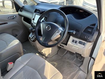 2014 Nissan Serena - Thumbnail