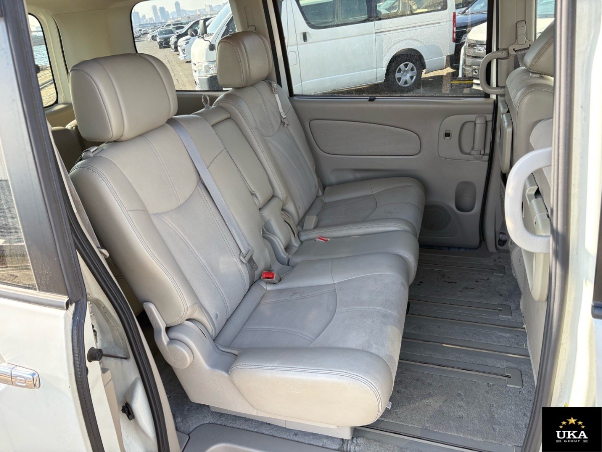 2014 Nissan Serena