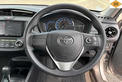 2016 Toyota Corolla - Thumbnail