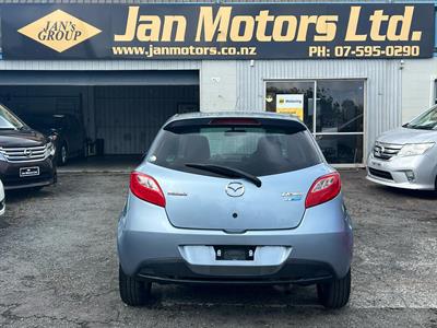 2012 Mazda Demio - Thumbnail