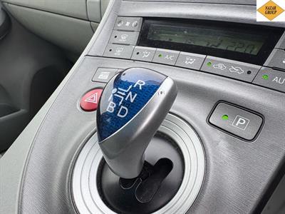 2013 Toyota Prius - Thumbnail