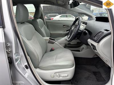 2013 Toyota Prius - Thumbnail