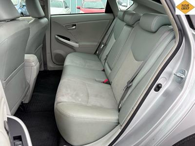 2013 Toyota Prius - Thumbnail