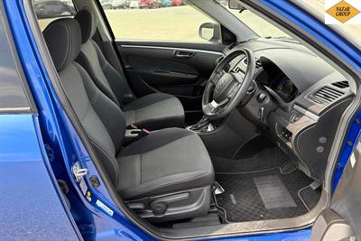 2015 Suzuki Swift - Thumbnail