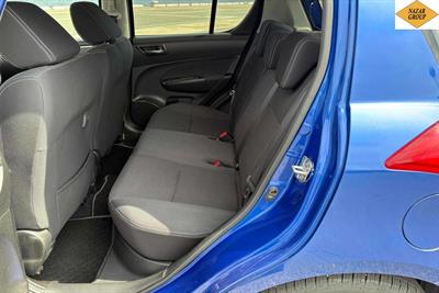 2015 Suzuki Swift - Thumbnail