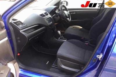 2015 Suzuki Swift - Thumbnail