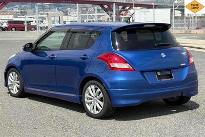 2015 Suzuki Swift - Thumbnail