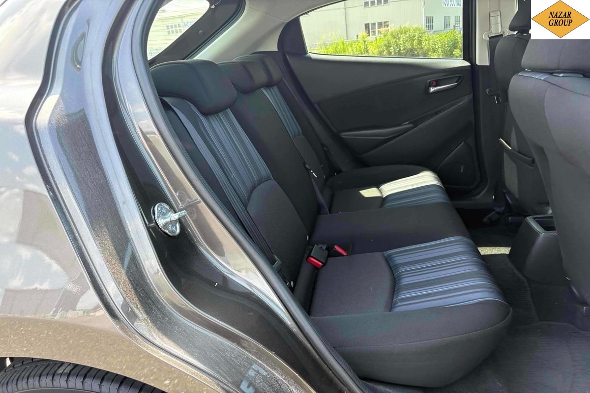 2016 Mazda Demio