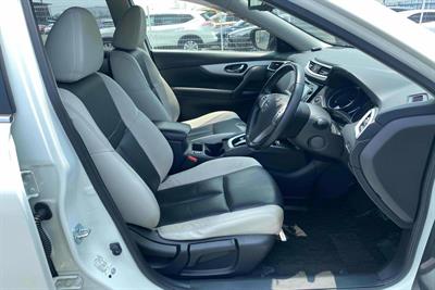 2017 Nissan X-Trail - Thumbnail
