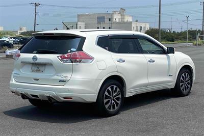 2017 Nissan X-Trail - Thumbnail