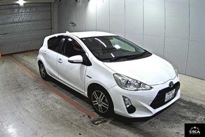 2015 Toyota Aqua
