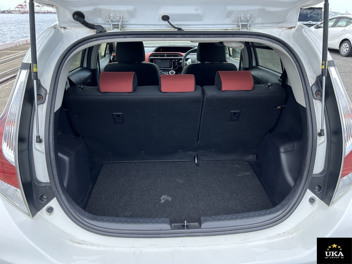 2015 Toyota Aqua