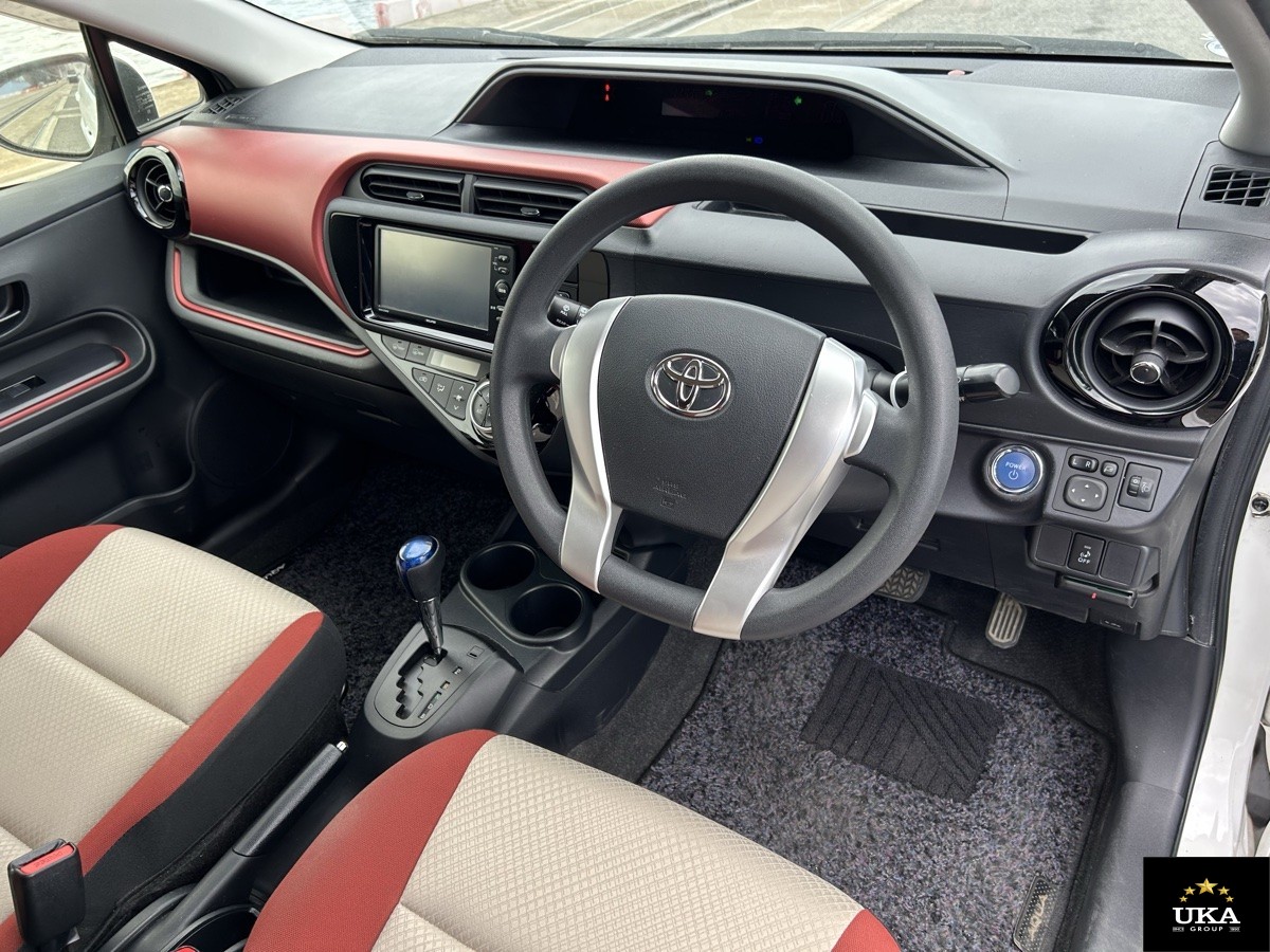 2015 Toyota Aqua