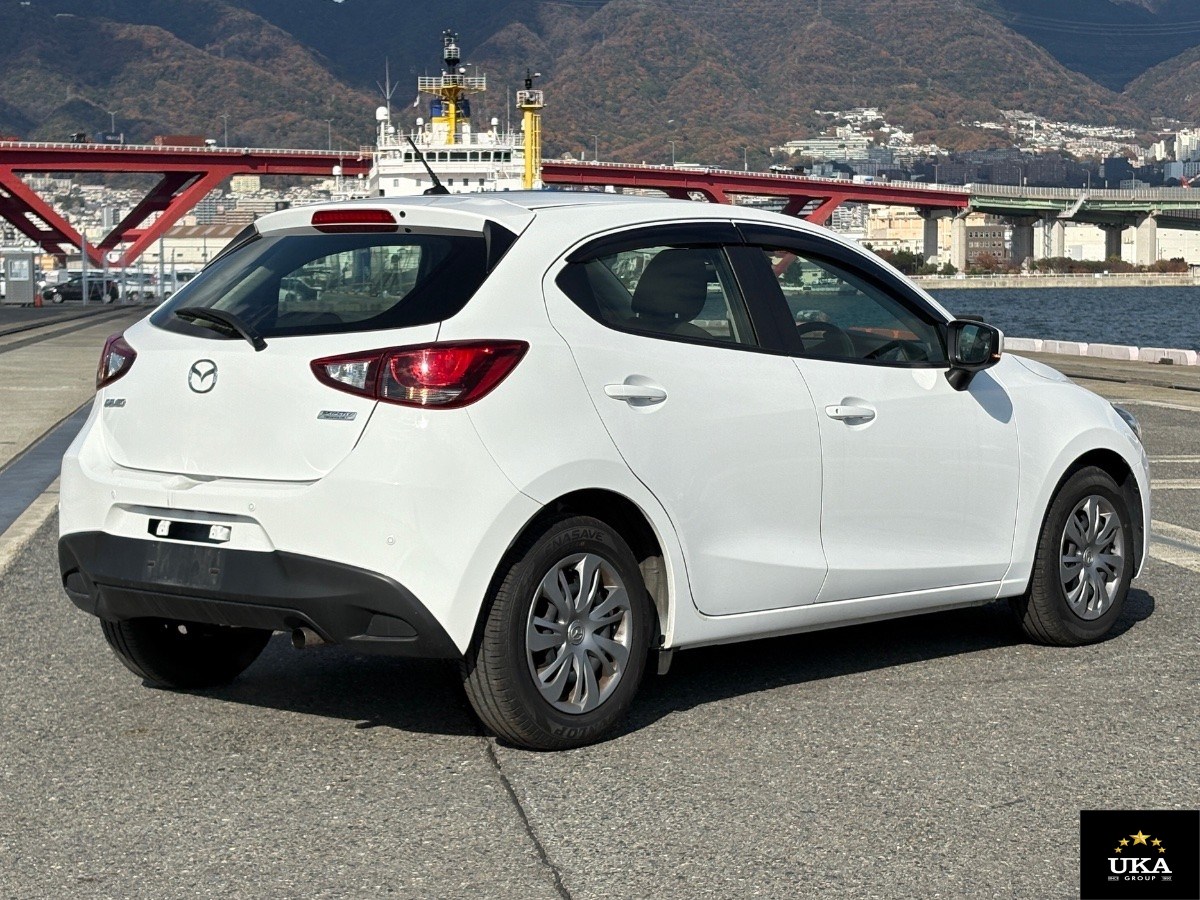2018 Mazda Demio