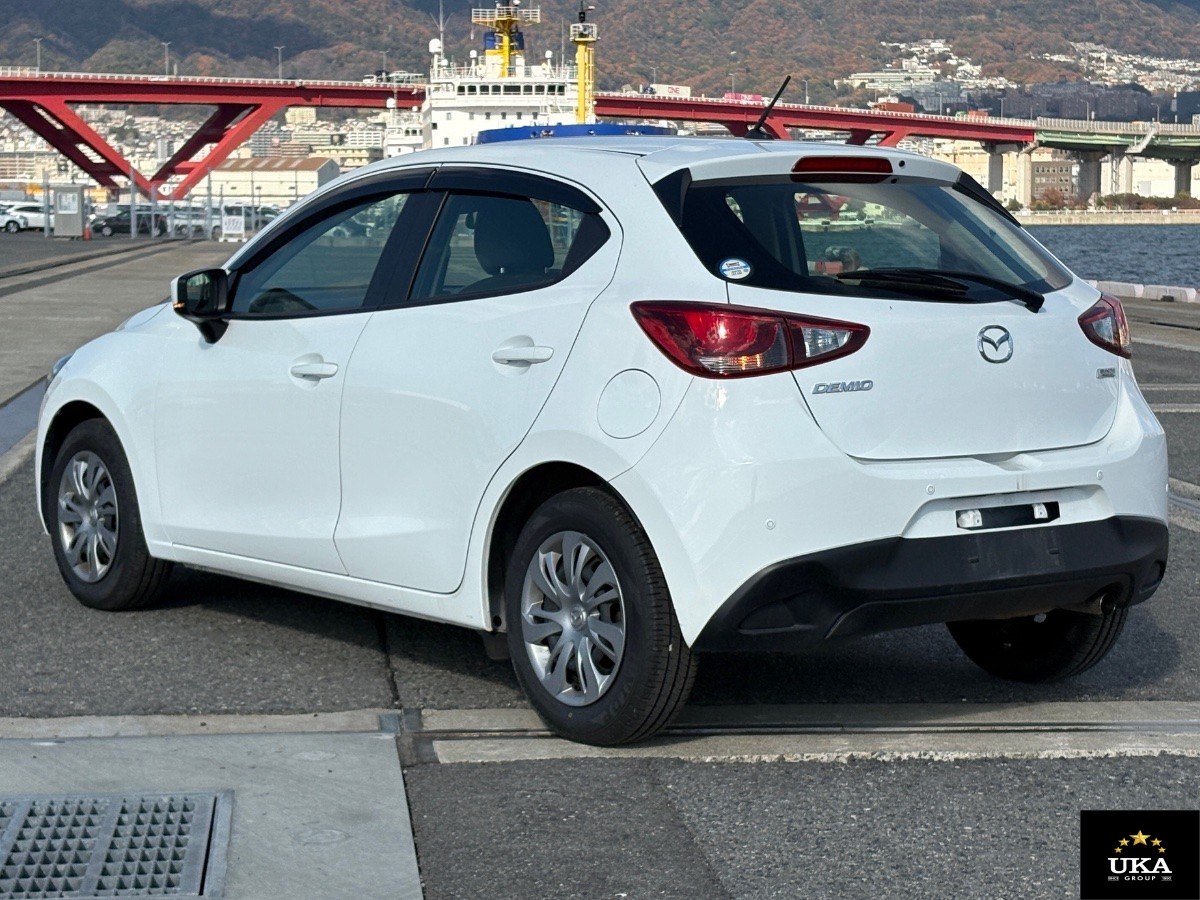 2018 Mazda Demio