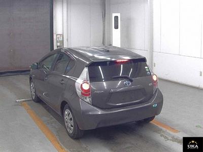 2014 Toyota Aqua - Thumbnail