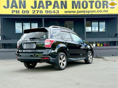 2014 Subaru Forester - Thumbnail