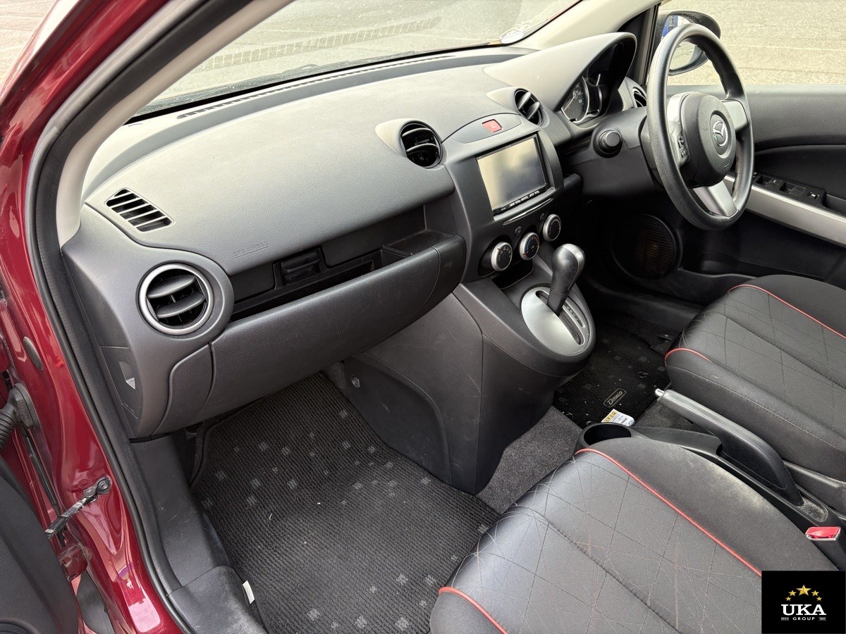 2012 Mazda Demio