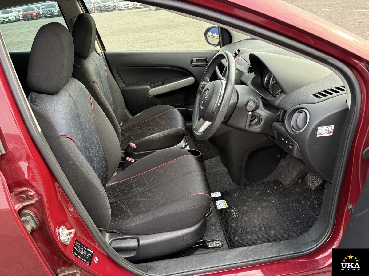 2012 Mazda Demio