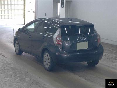 2012 Toyota Aqua - Thumbnail