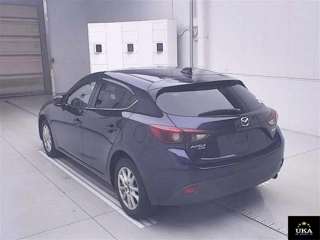 2014 Mazda Axela