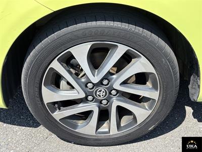 2017 Toyota Sienta - Thumbnail