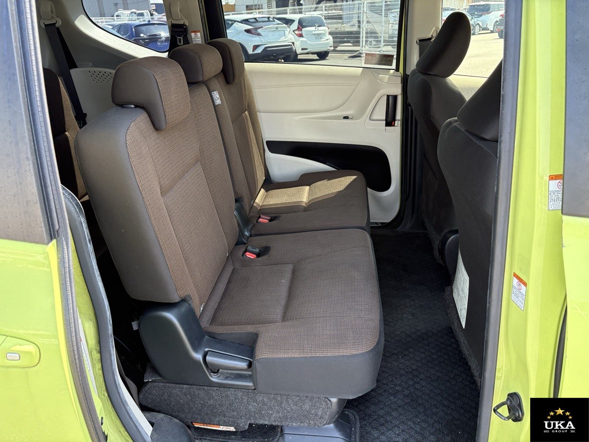 2017 Toyota Sienta