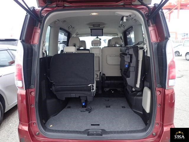 2016 Nissan Serena