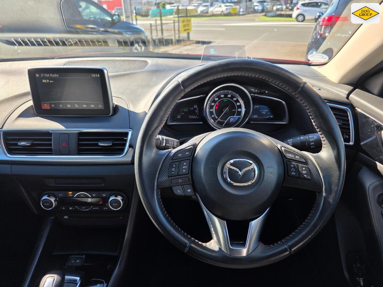 2016 Mazda Axela