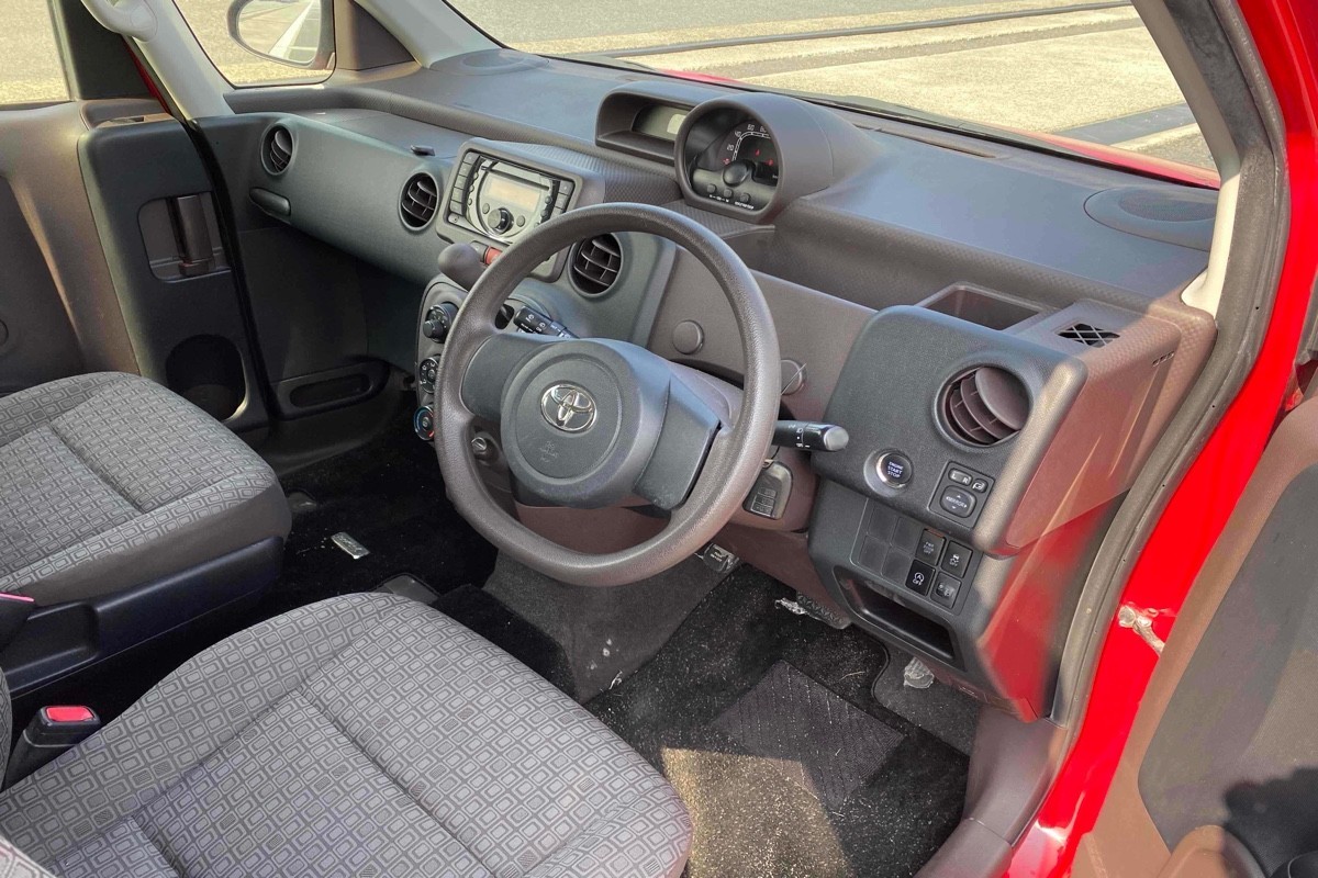 2014 Toyota Spade