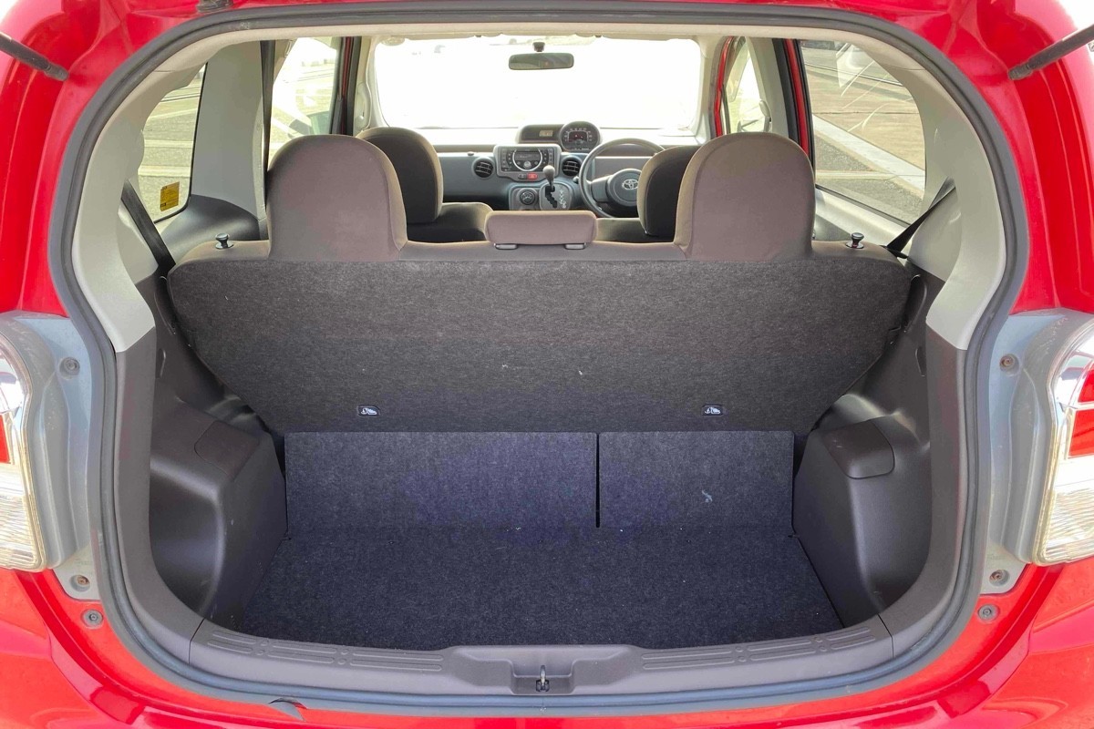 2014 Toyota Spade
