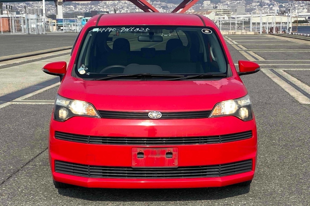 2014 Toyota Spade