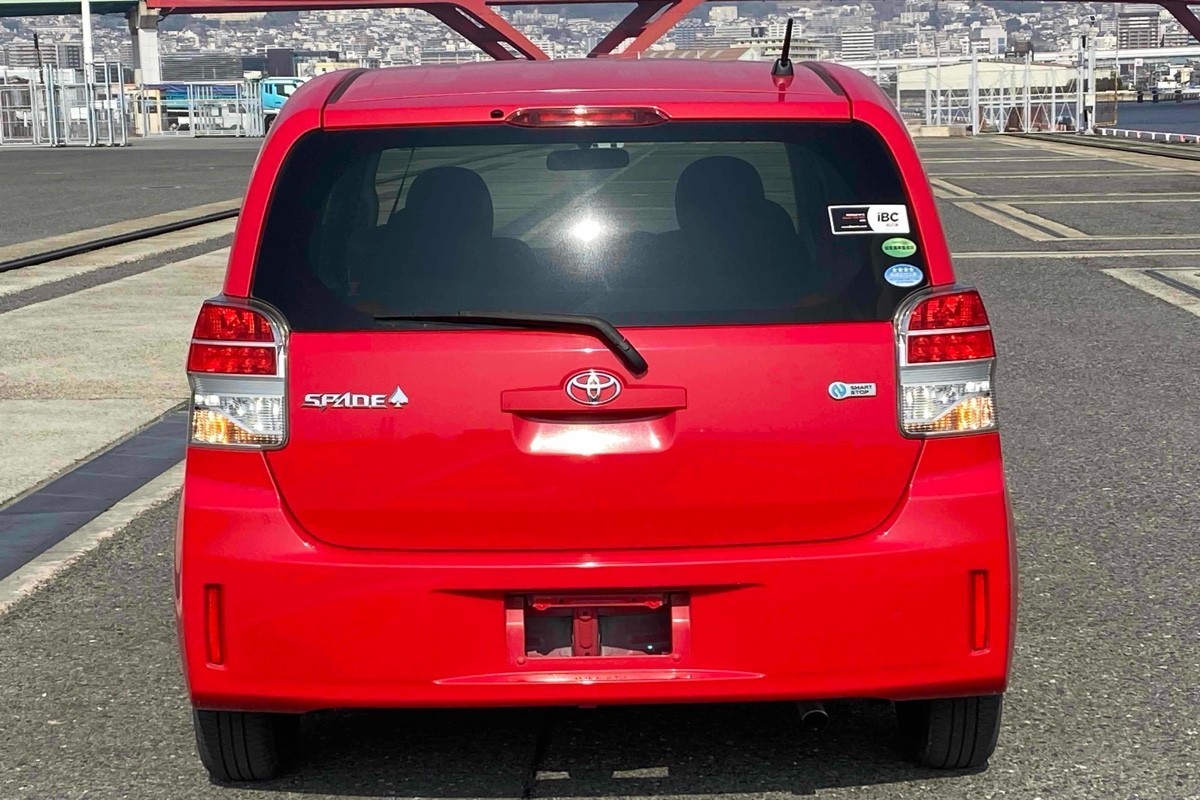 2014 Toyota Spade