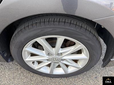 2012 Toyota Prius - Thumbnail