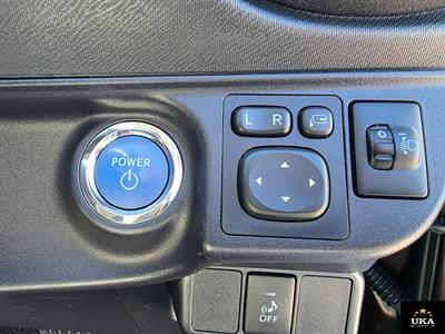 2014 Toyota Aqua - Thumbnail