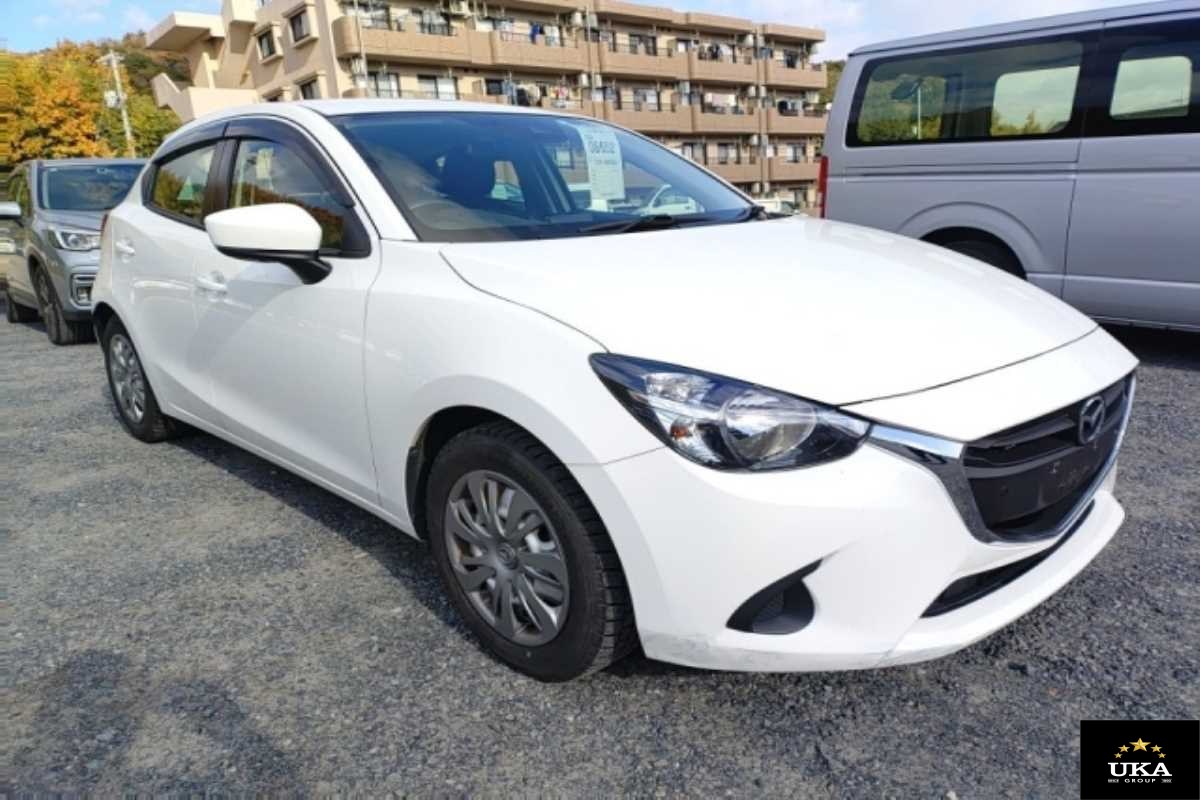 2018 Mazda Demio