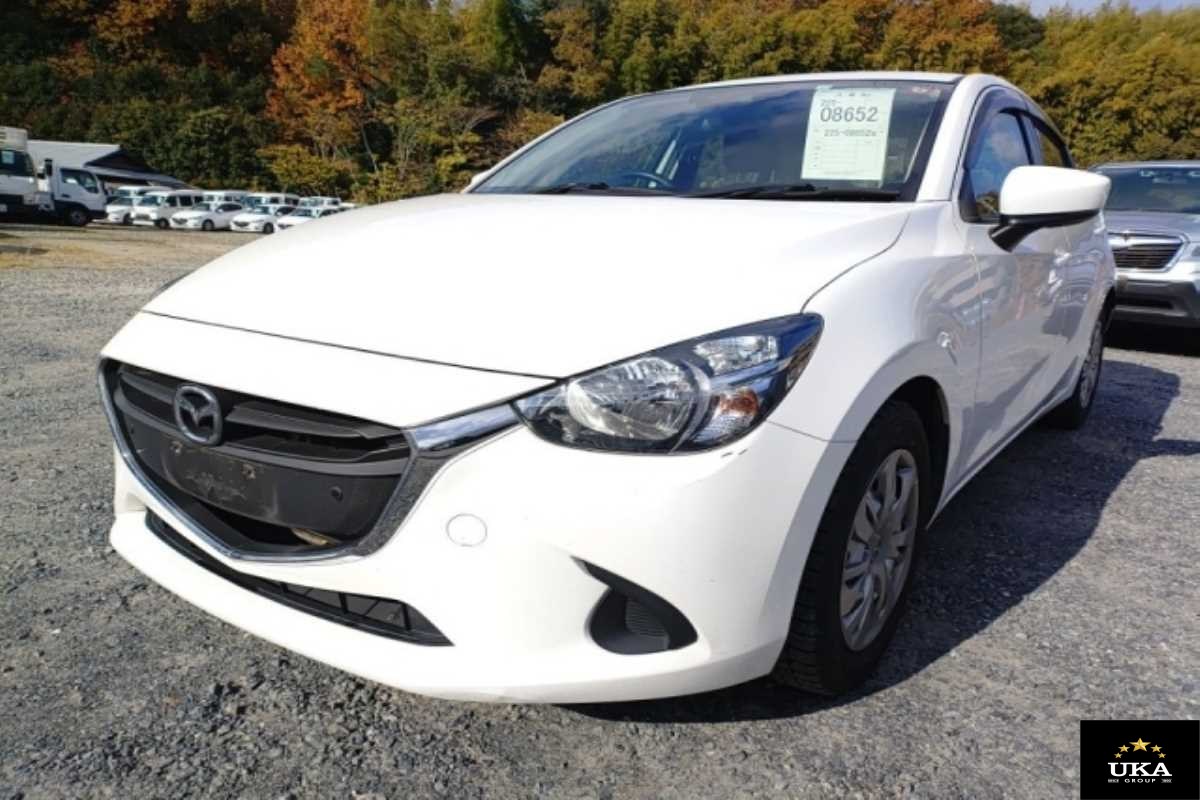 2018 Mazda Demio