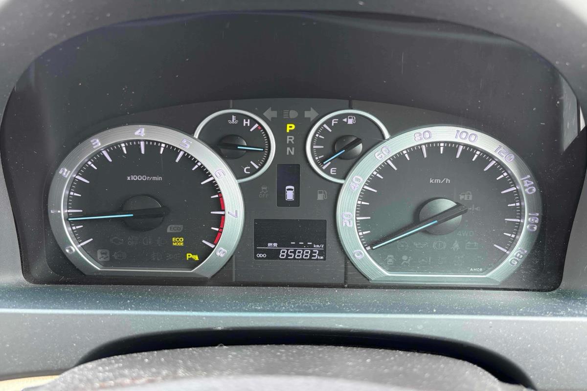 2013 Toyota Alphard