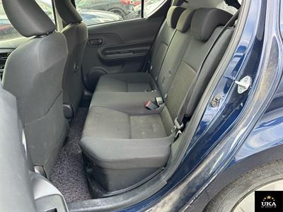 2017 Toyota Aqua - Thumbnail