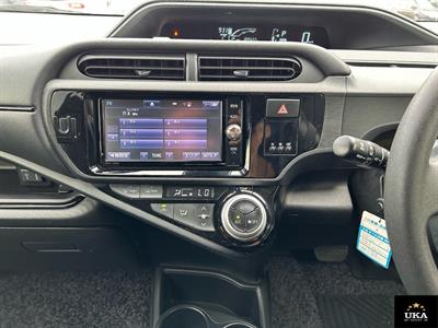 2017 Toyota Aqua - Thumbnail