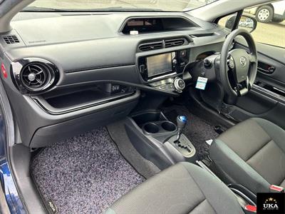 2017 Toyota Aqua - Thumbnail