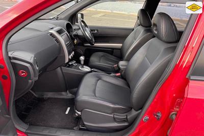 2013 Nissan X-Trail - Thumbnail