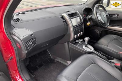 2013 Nissan X-Trail - Thumbnail