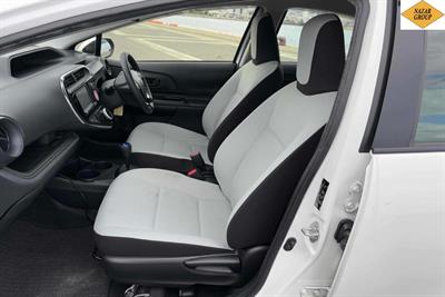 2020 Toyota Aqua - Thumbnail