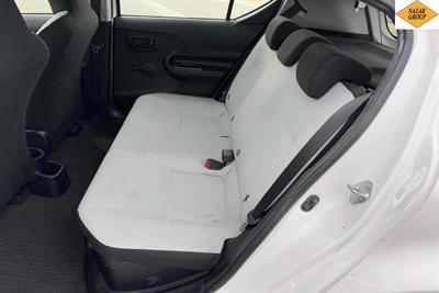 2020 Toyota Aqua - Thumbnail
